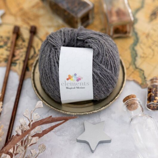 Elements Magical Merino - Slate (011)