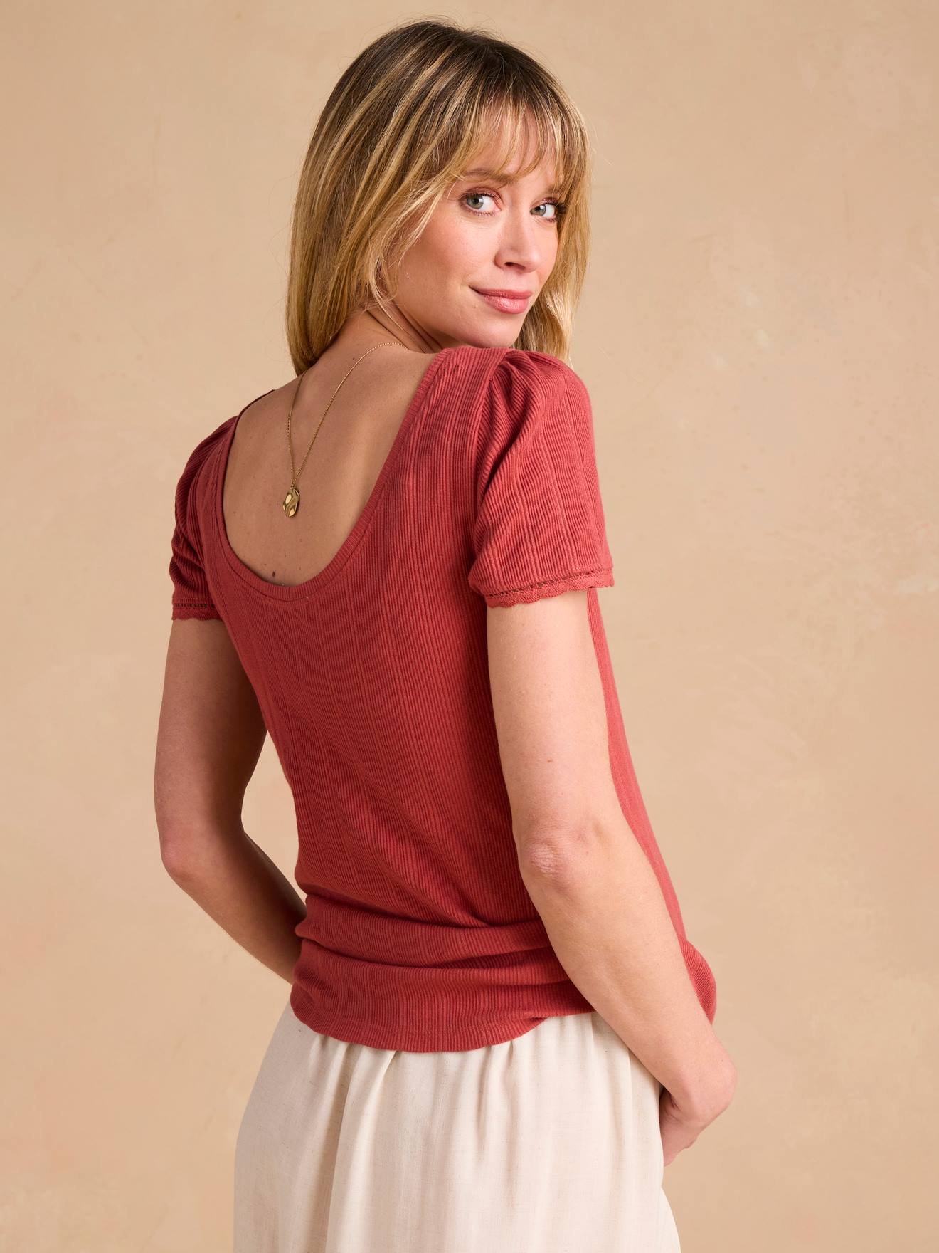 T-Shirt for Maternity, Low Neckline at the Back, in Wide Knit, by ENVIE DE FRAISE terracotta